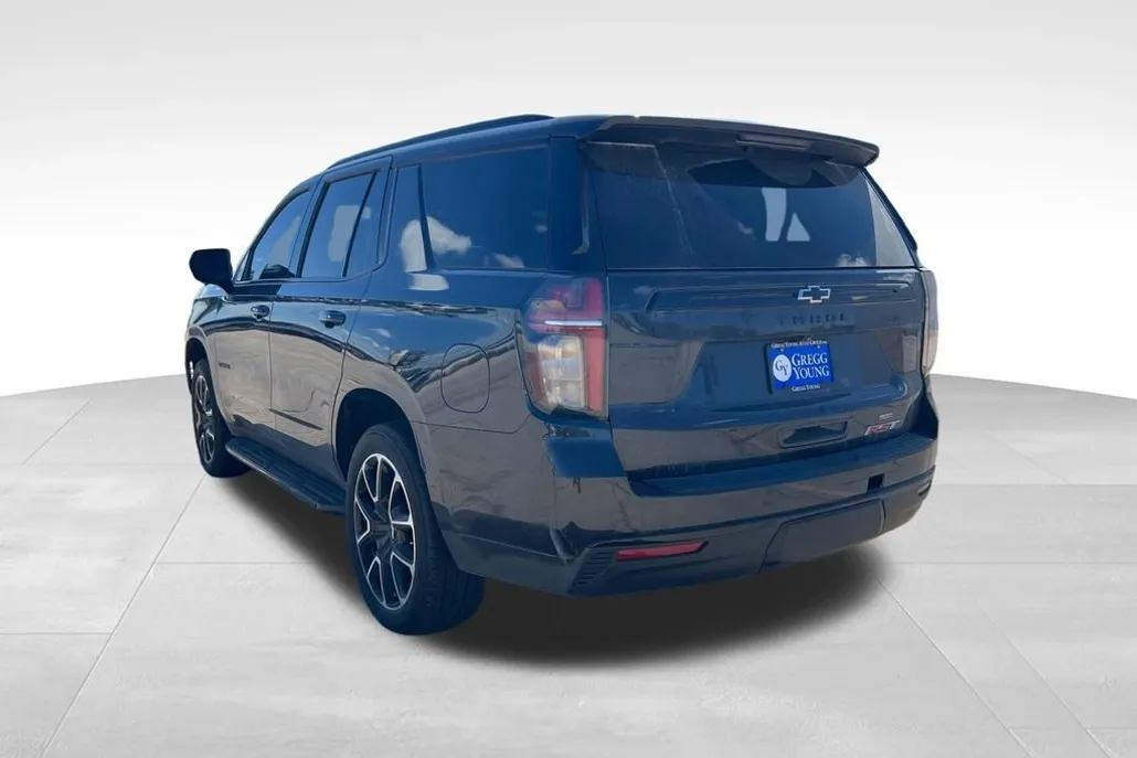 2023 Chevrolet Tahoe RST photo 1