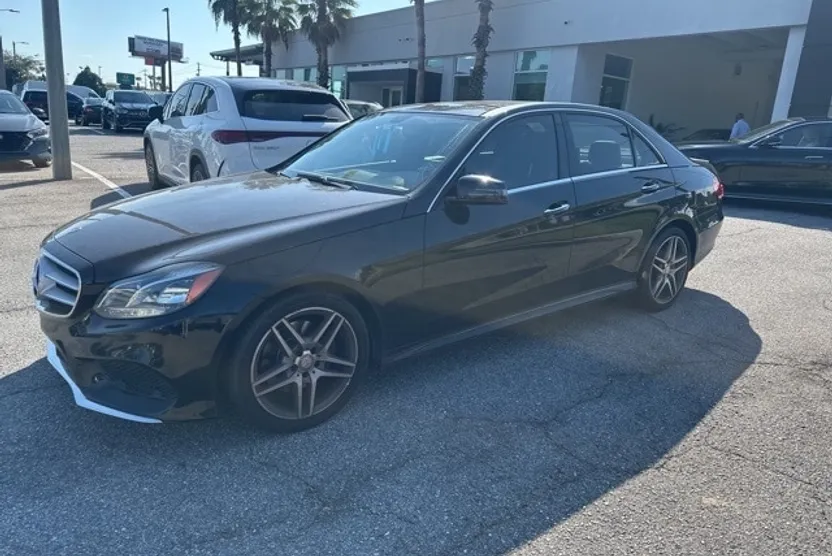 2016 Mercedes Benz E 350 photo 1