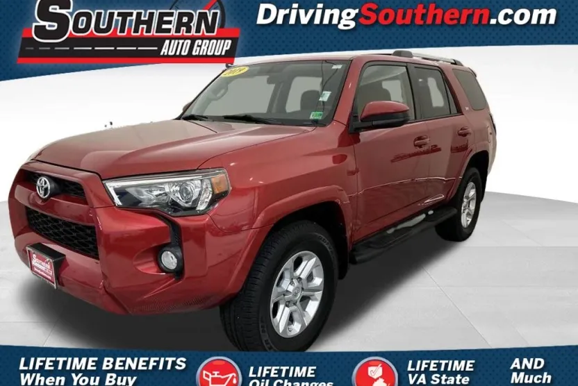 2019 Toyota 4Runner SR5 photo 1