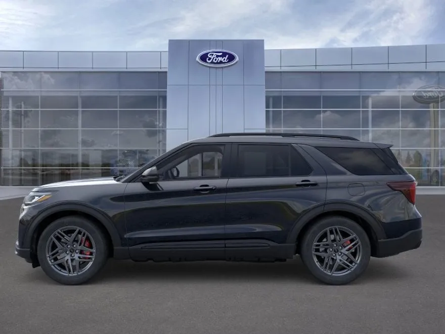 2025 Ford Explorer ST photo 1