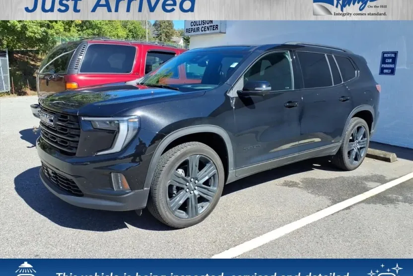 2024 Gmc Acadia Elevation photo 1