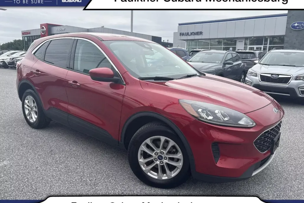 2021 Ford Escape SE Hybrid photo 1
