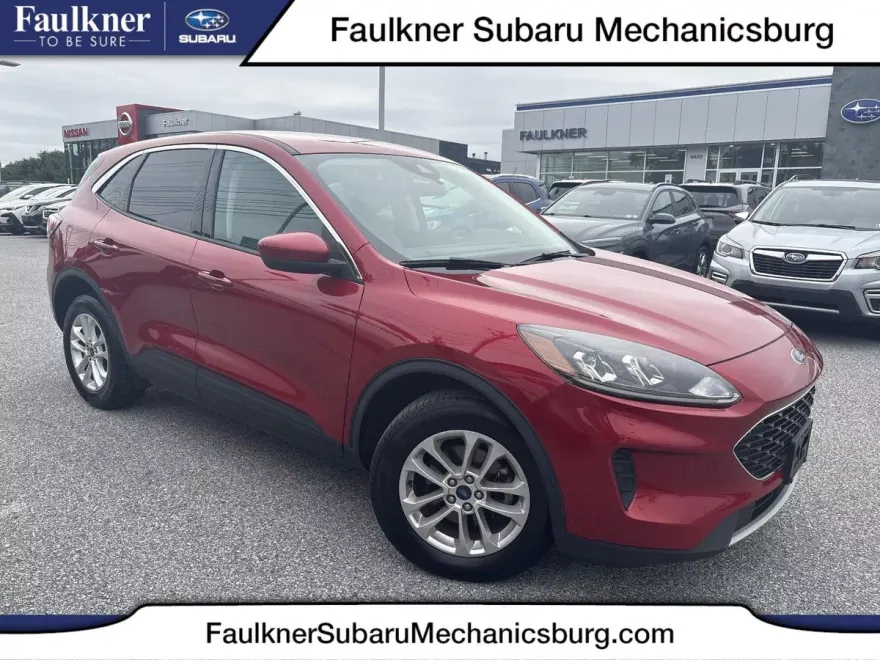 2021 Ford Escape SE Hybrid photo 1