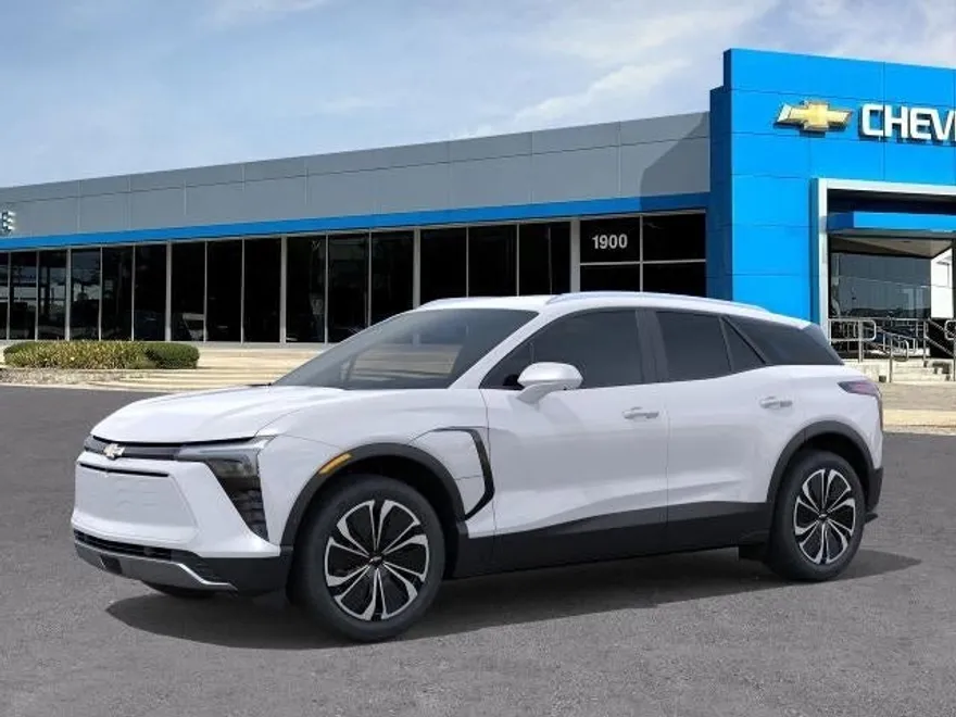 2026 Chevrolet Blazer EV photo 1