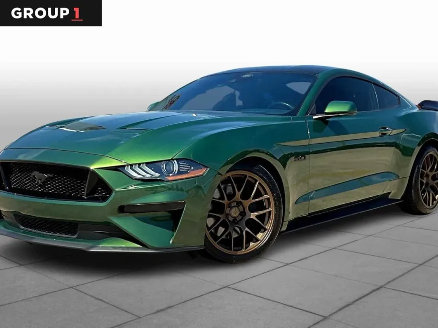 2023 Ford Mustang GT photo 1
