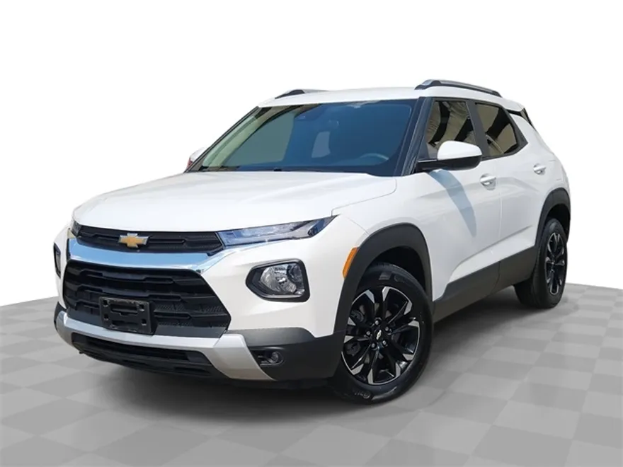 2023 Chevrolet Trailblazer LT photo 1