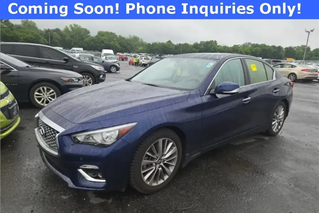 2022 Infiniti Q50 LUXE photo 1