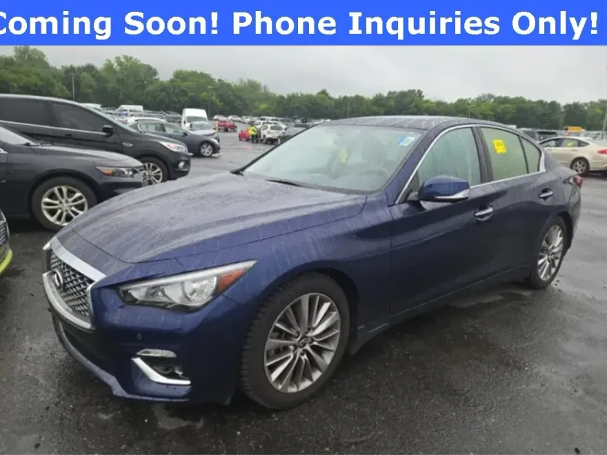 2022 Infiniti Q50 LUXE photo 1