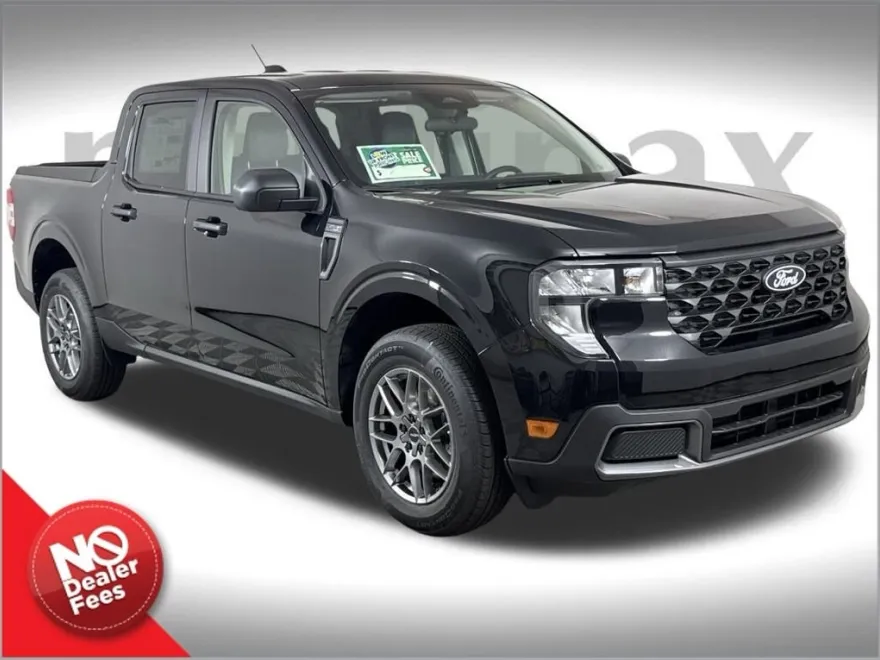 2025 Ford Maverick XLT photo 1