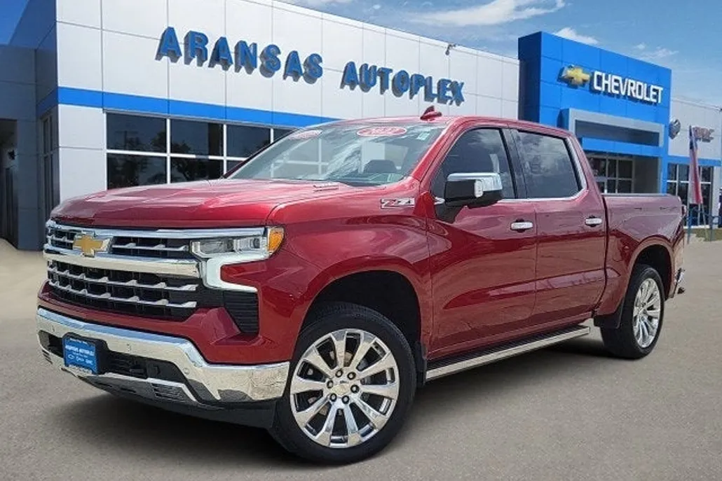 2022 Chevrolet Silverado 1500 LTZ photo 1