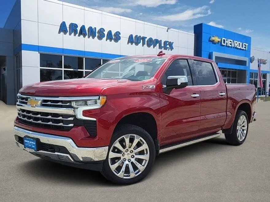 2022 Chevrolet Silverado 1500 LTZ photo 1