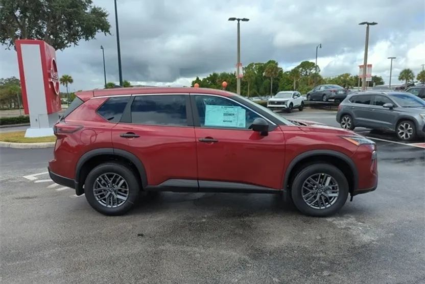 2026 Nissan Rogue S photo 1