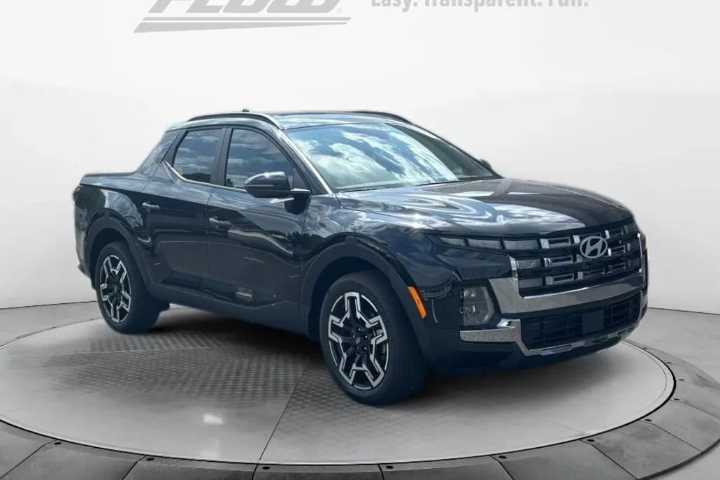 2025 Hyundai Santa Cruz Limited photo 1