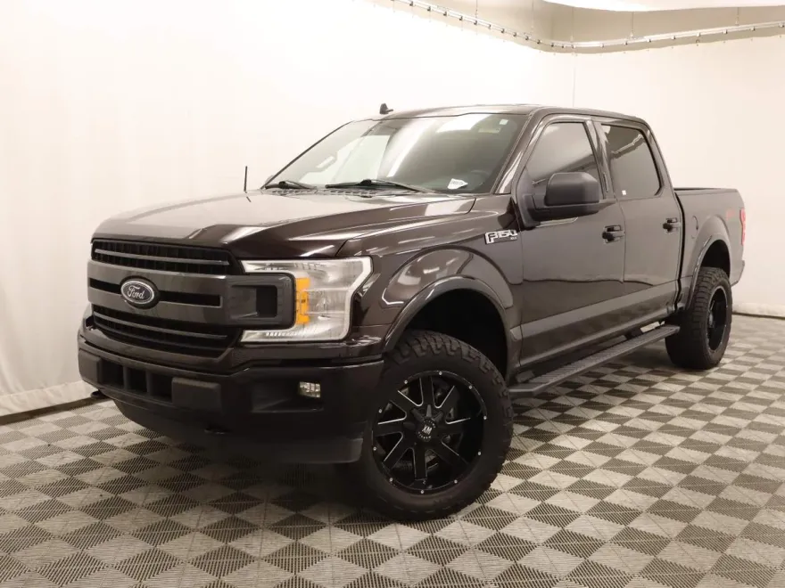 2020 Ford F-150 XLT photo 1