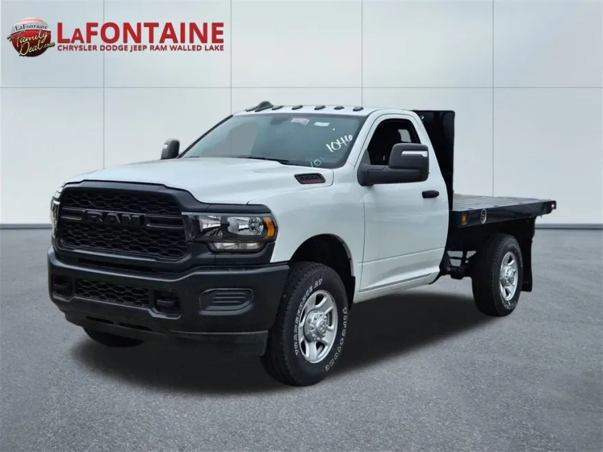 2024 Ram 3500 Tradesman photo 1