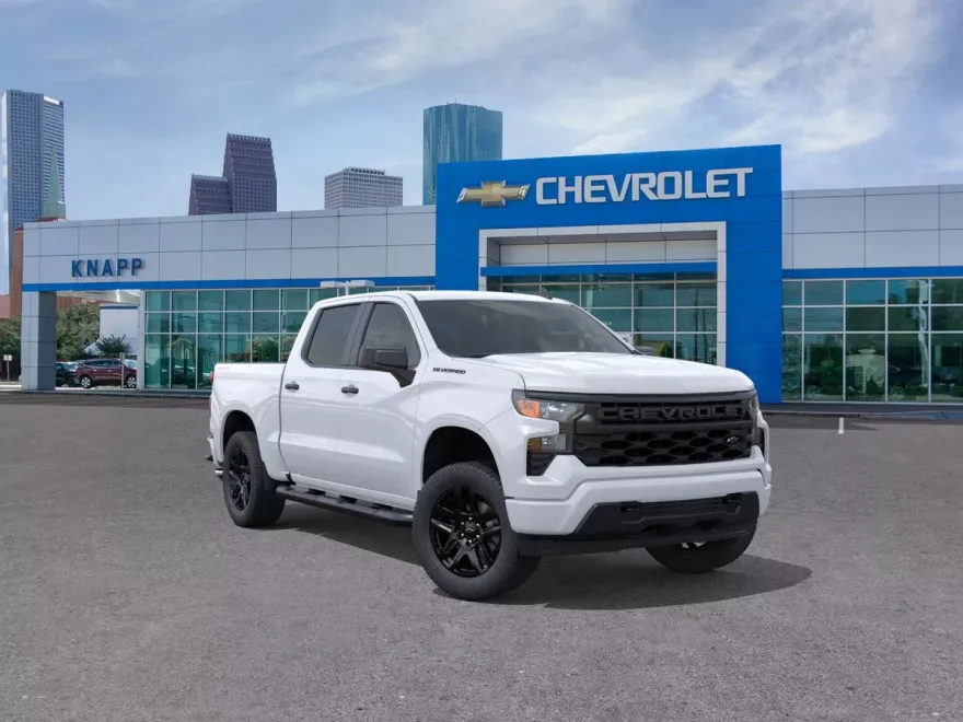 2025 Chevrolet Silverado 1500 Custom photo 1