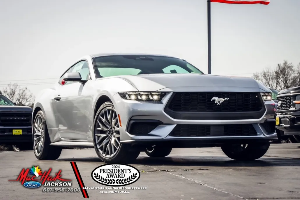 2025 Ford Mustang EcoBoost Premium photo 1