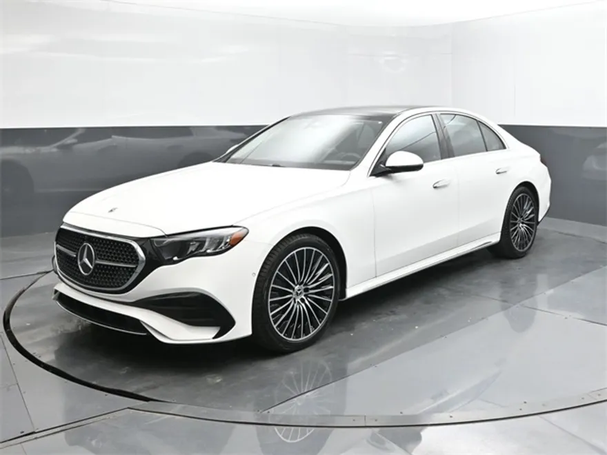 2025 Mercedes Benz E 350 photo 1