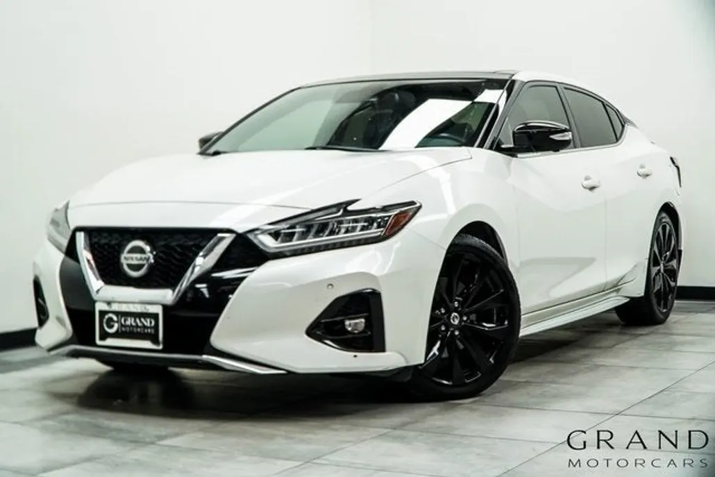 2020 Nissan Maxima SR photo 1