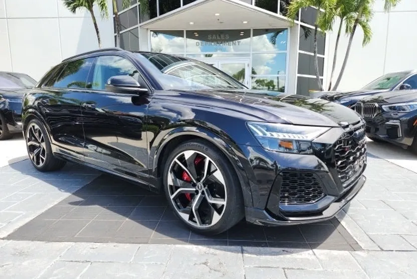 2021 Audi RS Q8 photo 1