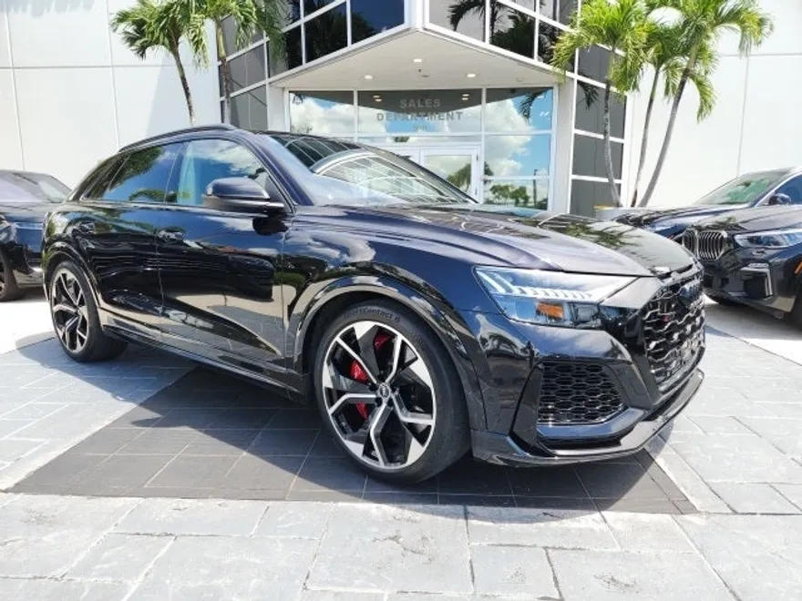 2021 Audi RS Q8 photo 1