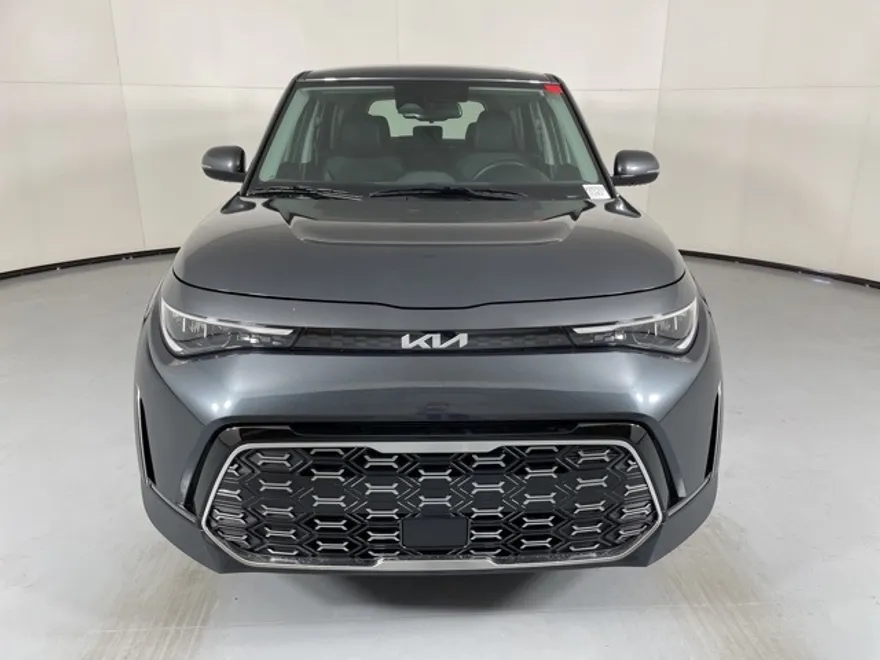 2025 Kia Soul GT-Line photo 1