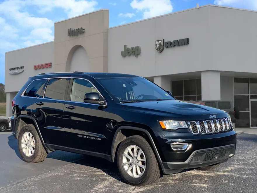 2021 Jeep Grand Cherokee Laredo X photo 1