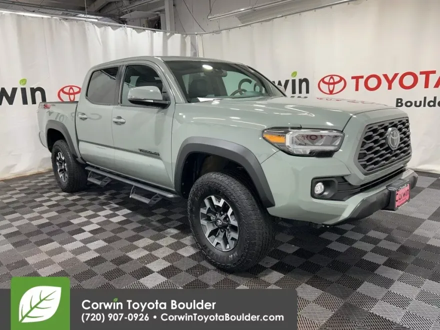 2023 Toyota Tacoma TRD Off-Road photo 1