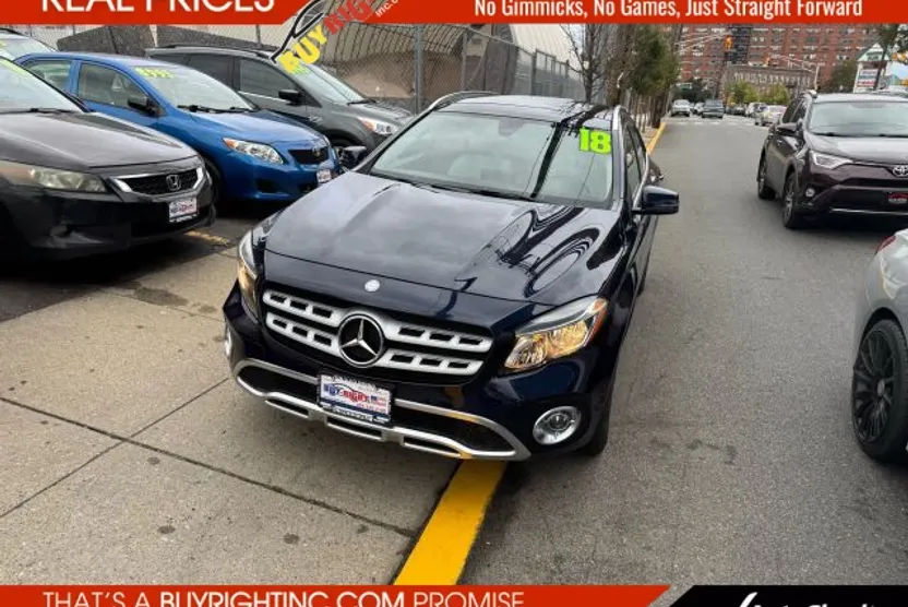 2018 Mercedes Benz GLA 250 4MATIC photo 1