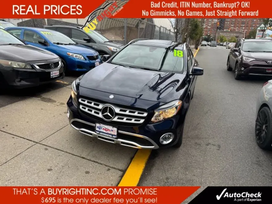 2018 Mercedes Benz GLA 250 4MATIC photo 1
