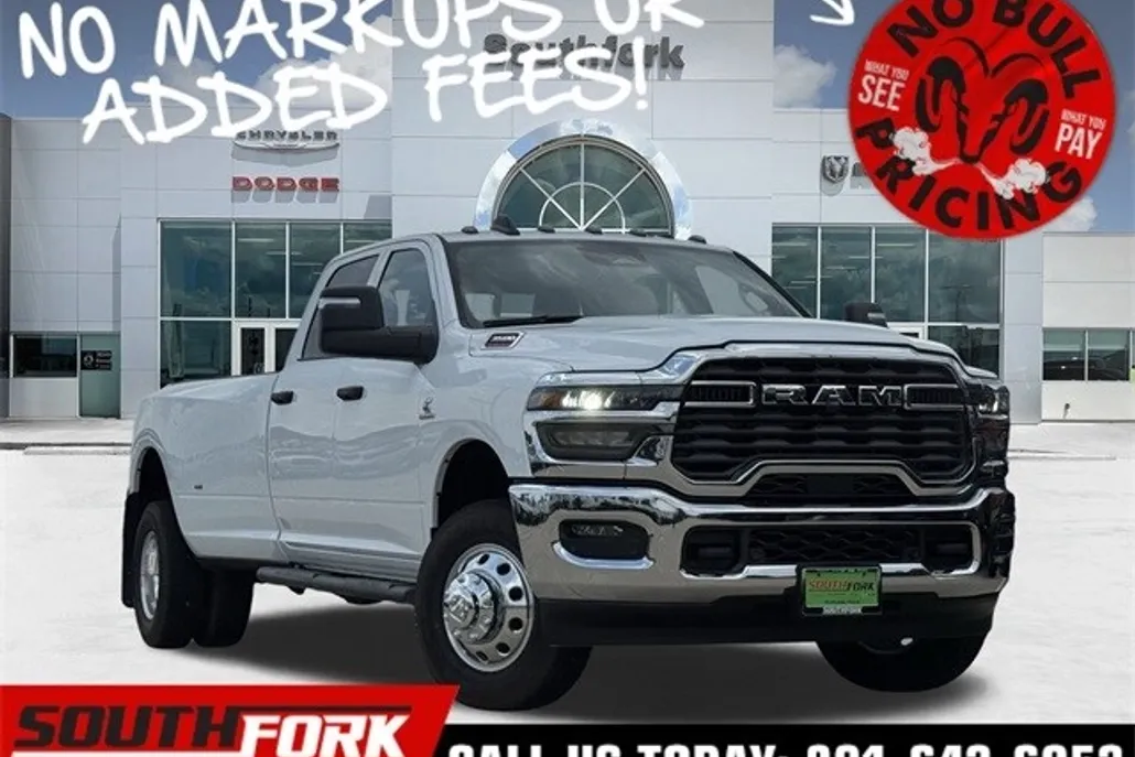 2026 Ram 3500 Tradesman photo 1