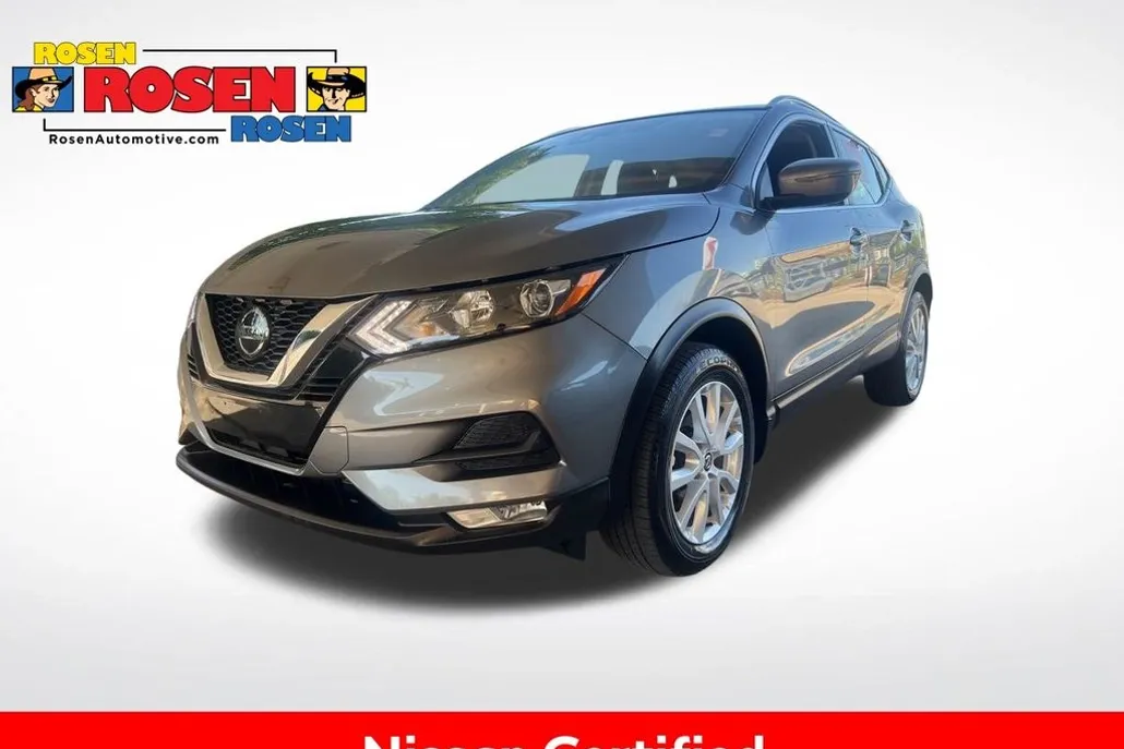 2022 Nissan Rogue Sport SV photo 1