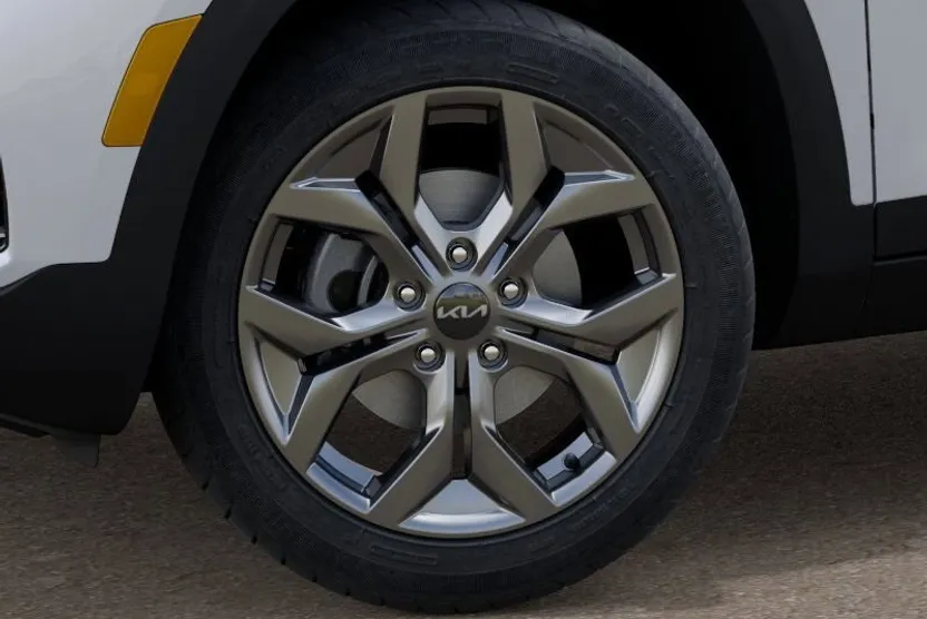 2026 Kia Seltos LX photo 1