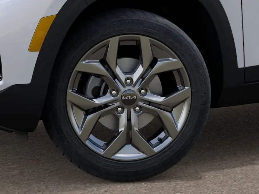 2026 Kia Seltos LX photo 1