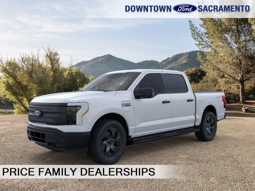2025 Ford F-150 Lightning photo 1