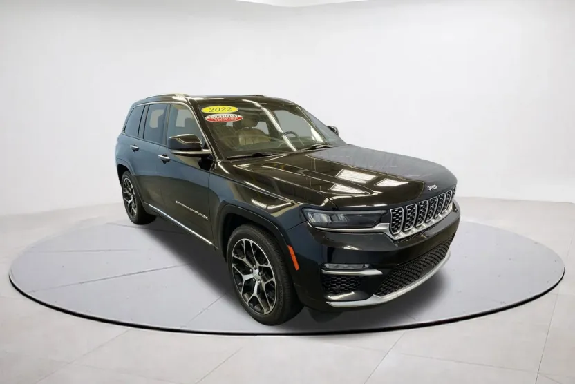 2022 Jeep Grand Cherokee Summit Reserve photo 1