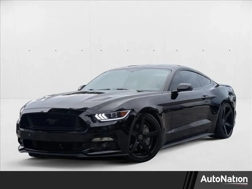 2015 Ford Mustang GT Premium photo 1