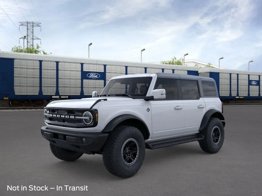 2025 Ford Bronco Outer Banks photo 1