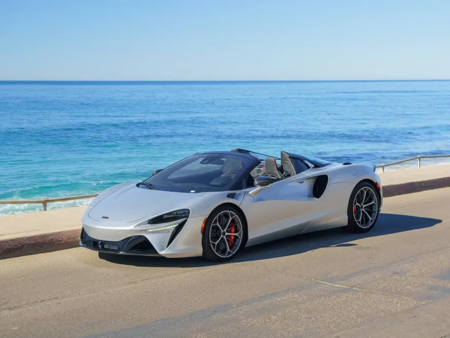 2025 Mclaren ARTURA Spider photo 1