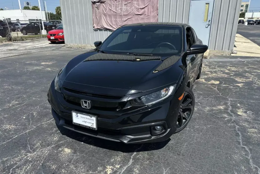 2020 Honda Civic Sport photo 1