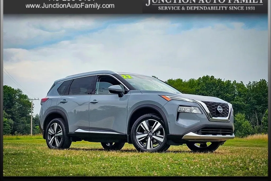 2022 Nissan Rogue Platinum AWD photo 1