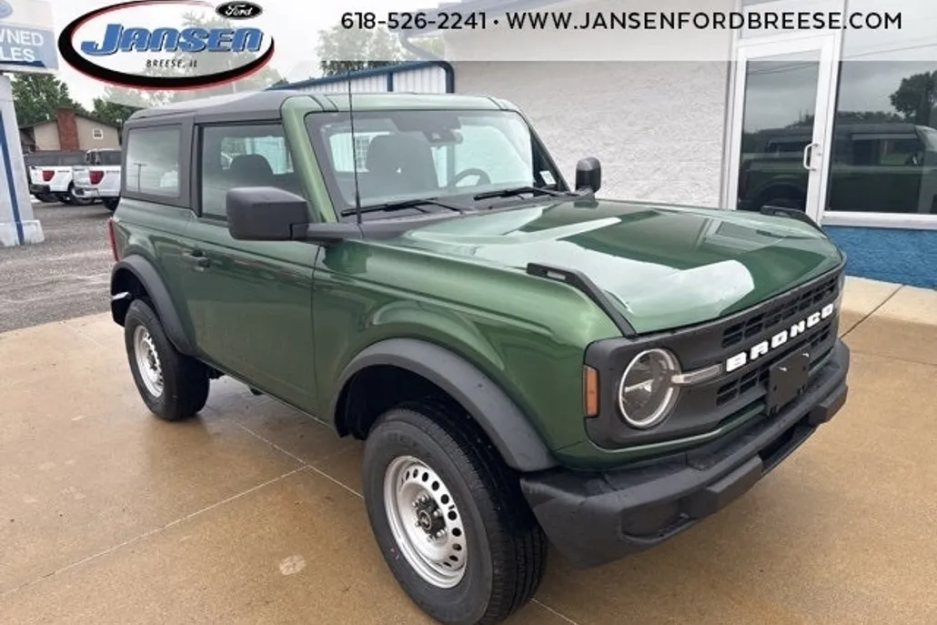2025 Ford Bronco Base photo 1