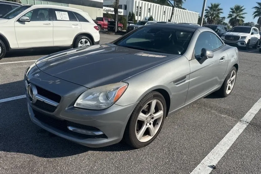 2013 Mercedes Benz SLK 250 photo 1