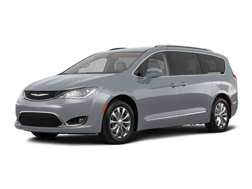 2018 Chrysler Pacifica Touring L photo 1
