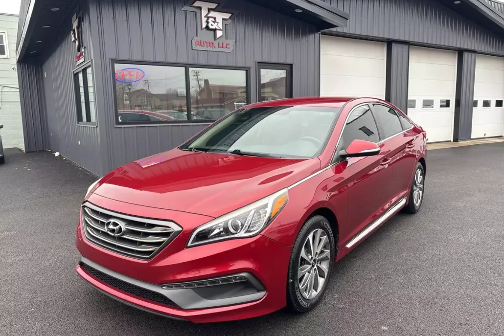 2015 Hyundai Sonata Sport photo 1