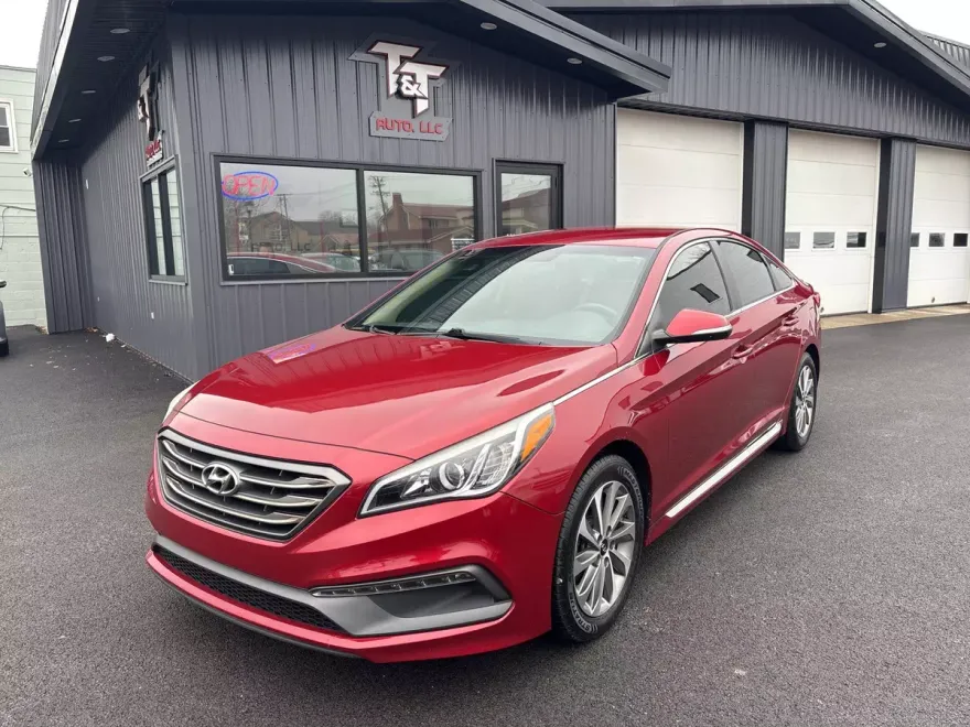 2015 Hyundai Sonata Sport photo 1