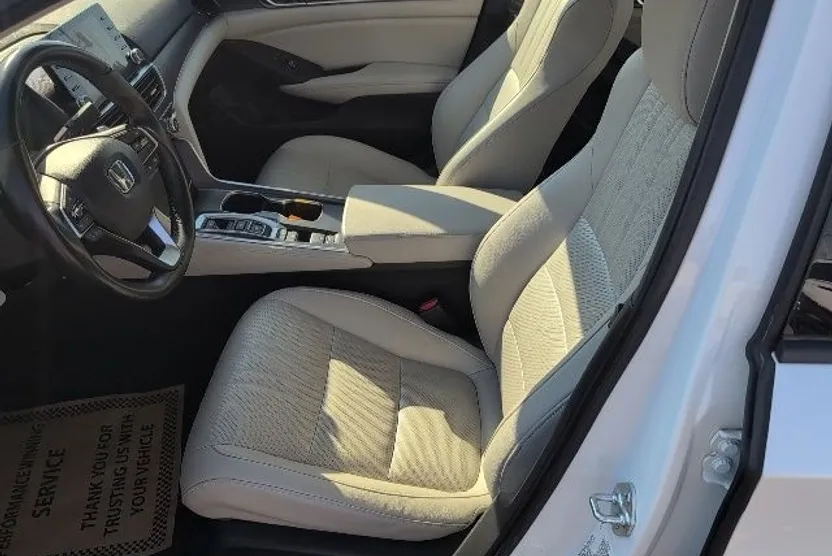 2022 Honda Accord Hybrid EX-L photo 1