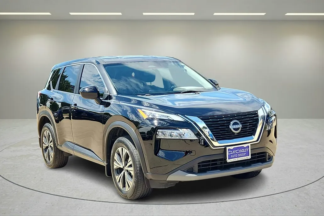 2023 Nissan Rogue SV photo 1