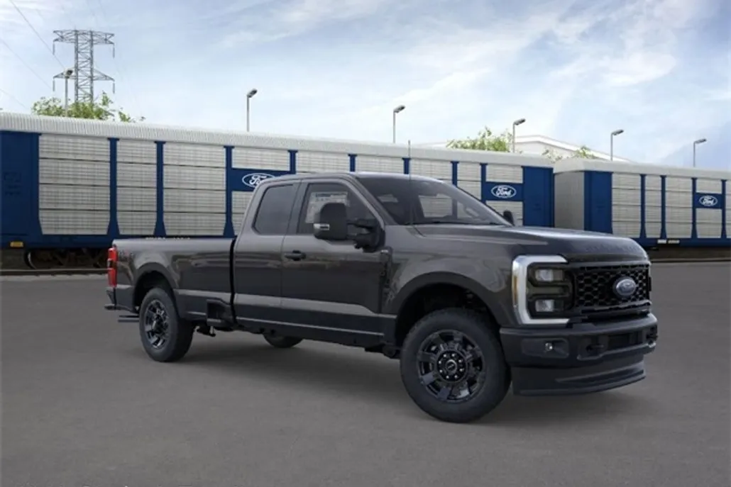 2026 Ford F-350 photo 1