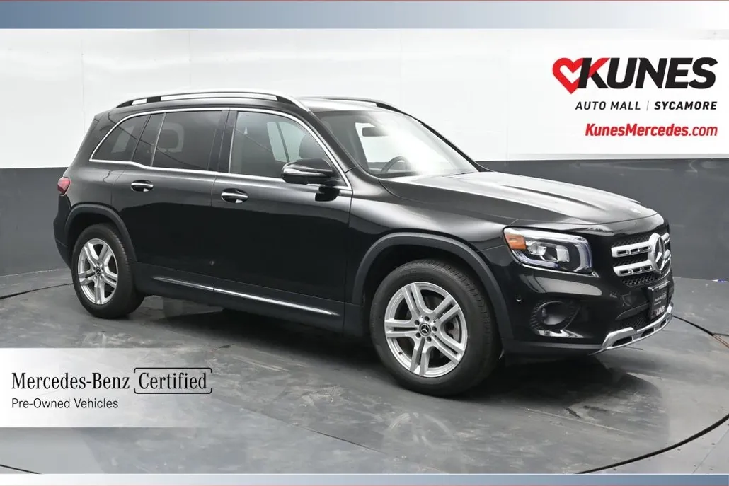 2023 Mercedes Benz GLB 250 4MATIC photo 1